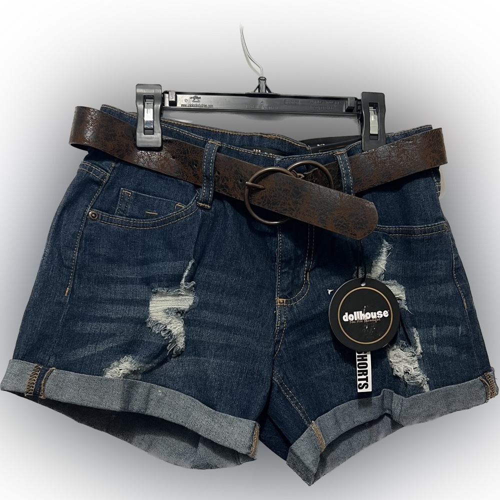 NWT Dollhouse distressed boyfriend shorts